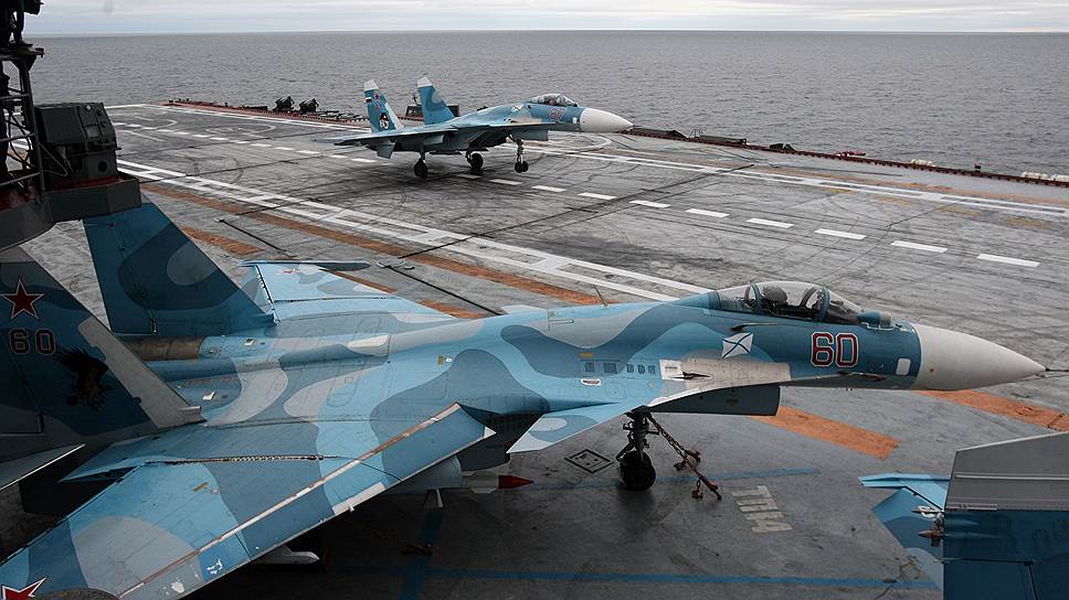 Les Russes ont pour la première fois montré sur vidéo un avion de combat Su-33 monté sur le pont quelques secondes après s'être écrasé en Méditerranée en tentant d'atterrir sur le porte-avions Amiral Kuznetsov.