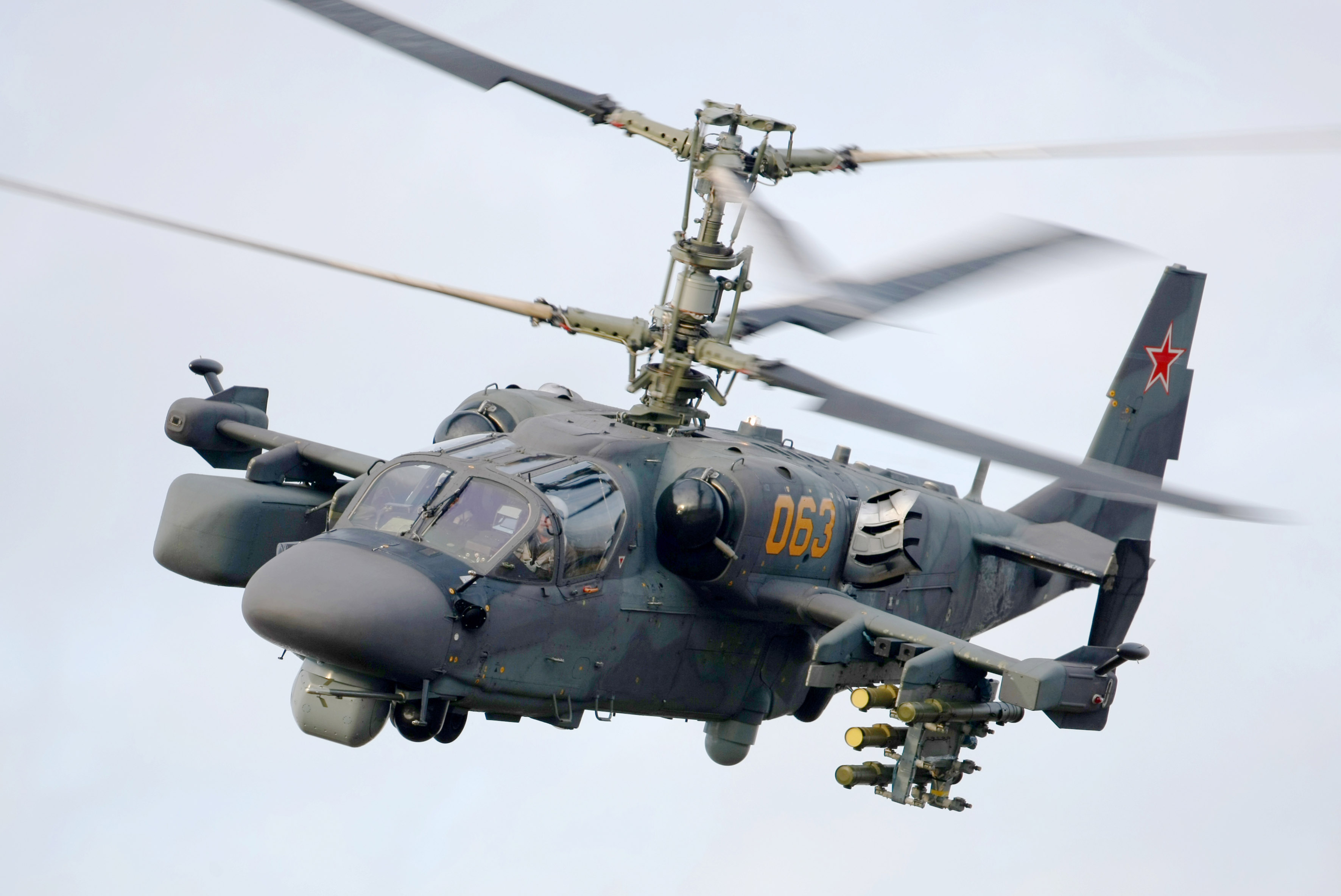 El helicóptero ruso Ka-52 cae en la región de Kherson sin ayuda de las AFU