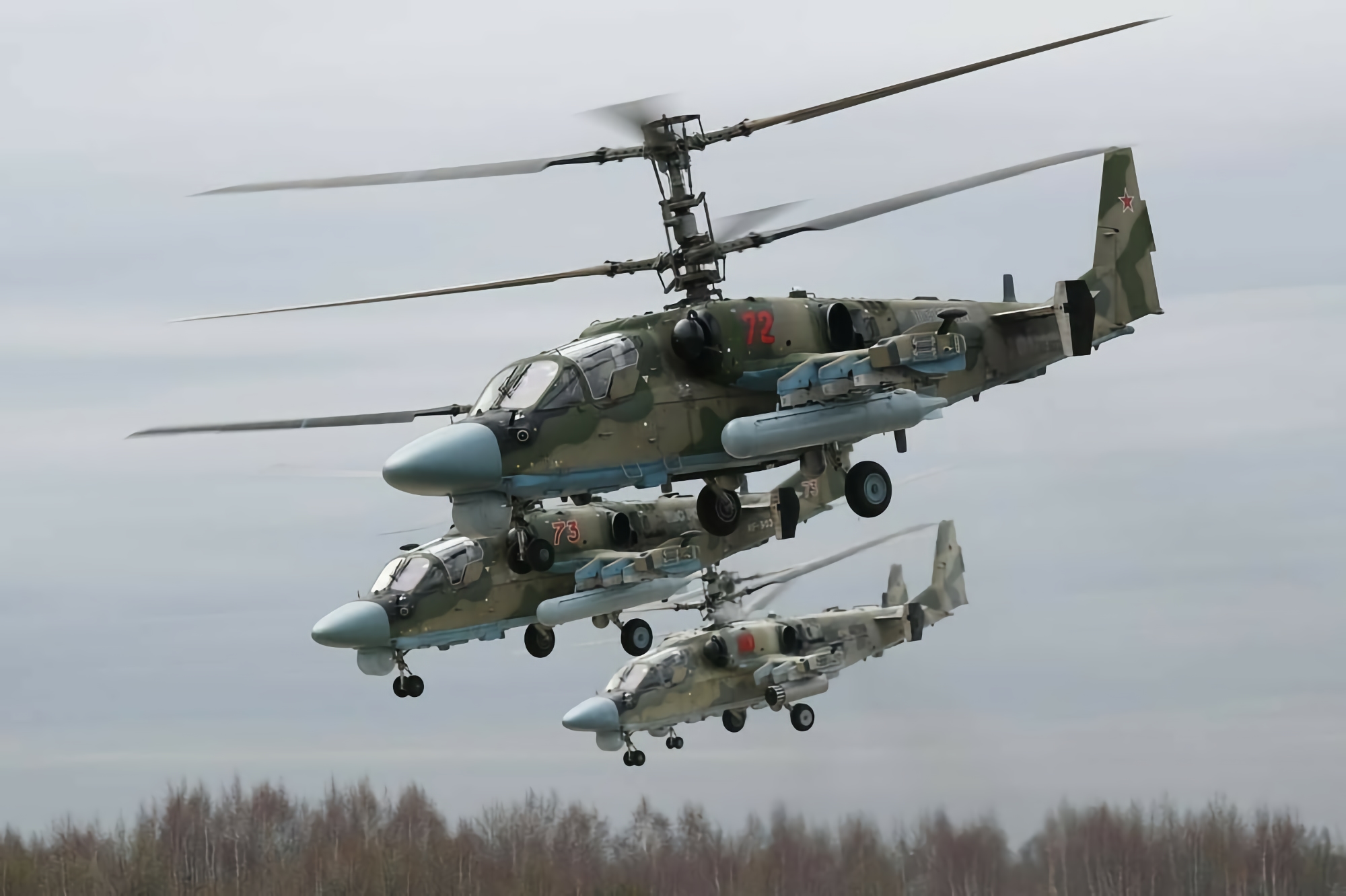 Menos 64.000.000 de dólares: las AFU derribaron 4 helicópteros de ataque rusos Ka-52 en 18 minutos