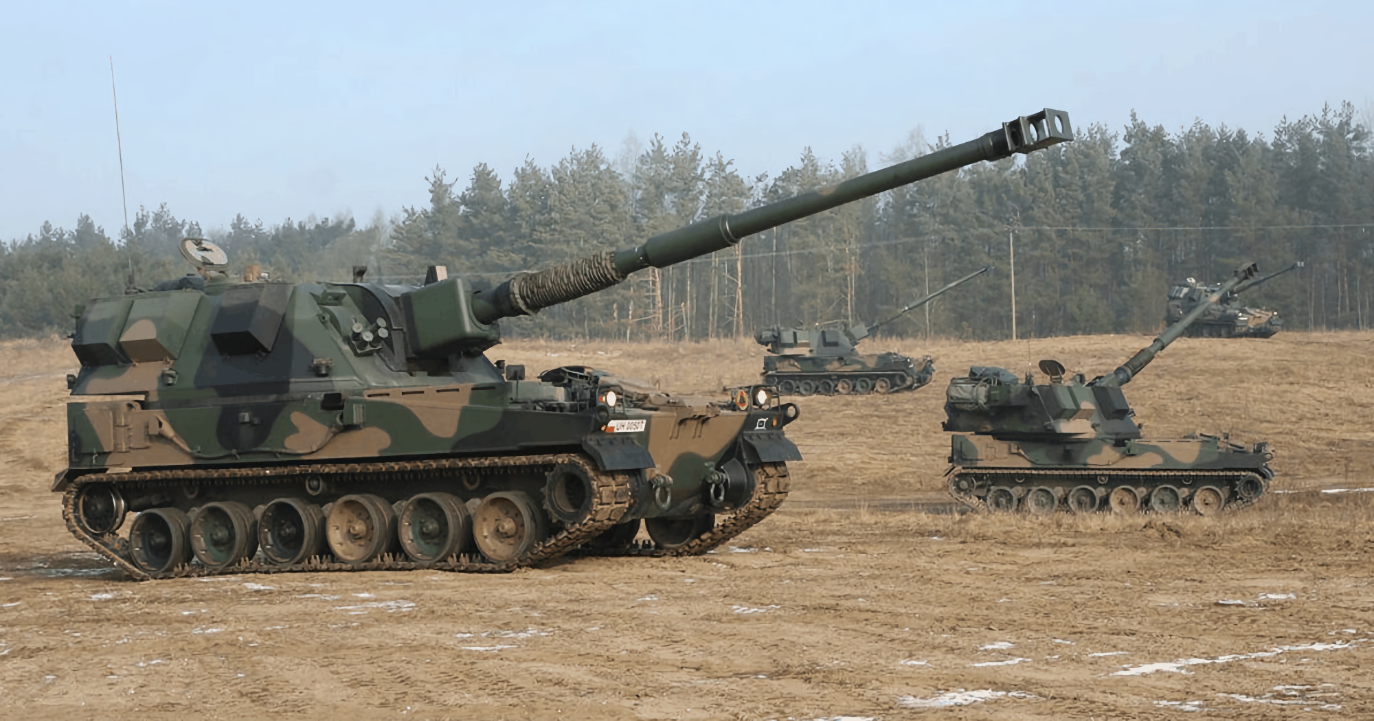 Польские самоходные артиллерийские установки Krab с дальностью стрельбы до 40 км помогли ВСУ освободить Харьковскую область