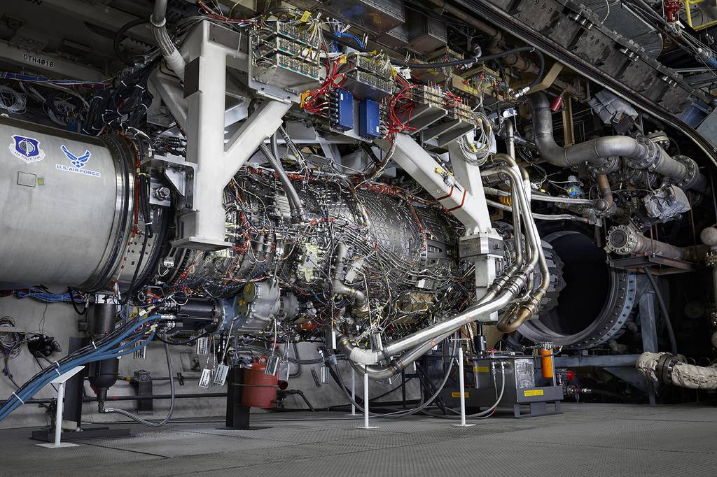 Boeing, Lockheed Martin, Northrop Grumman, General Electric и Pratt & Whitney получили почти $5 млрд на разработку двигателя для истребителя шестого 
