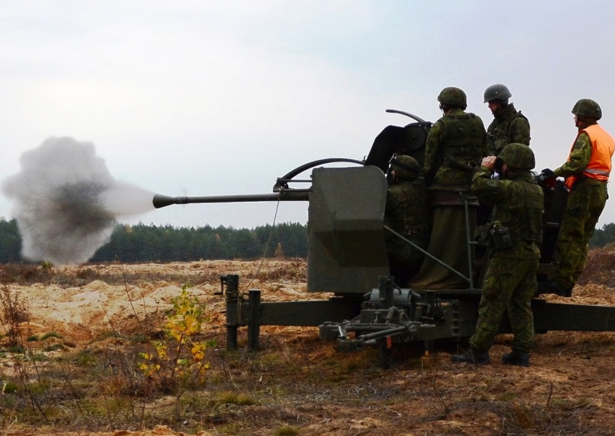 Lithuania transfers 36 Swedish L70 anti-aircraft guns to Ukraine, to be used to destroy Iranian Shahed-136 drones