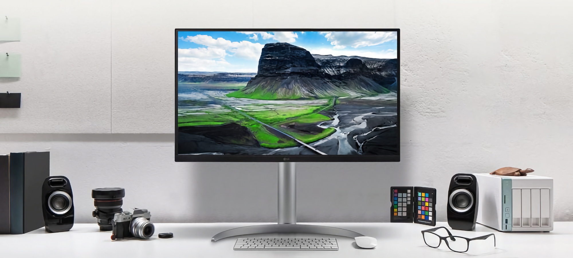 LG introduced 27UQ850V: 27-inch monitor with IPS Black matrix and 4K resolution