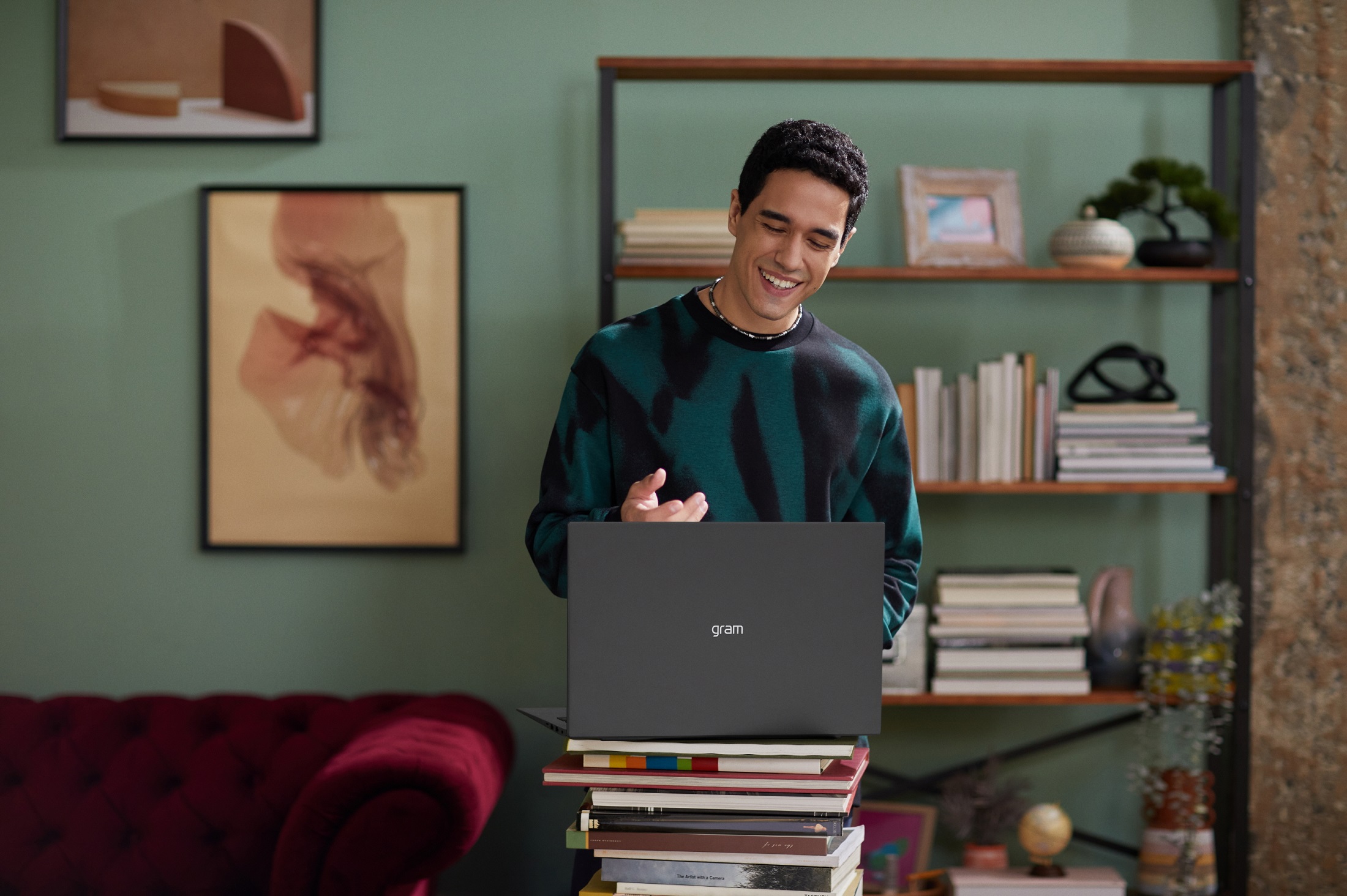 LG unveiled Gram Style and Gram Ultraslim laptops with Intel Raptor Lake processors and Iris Xe graphics