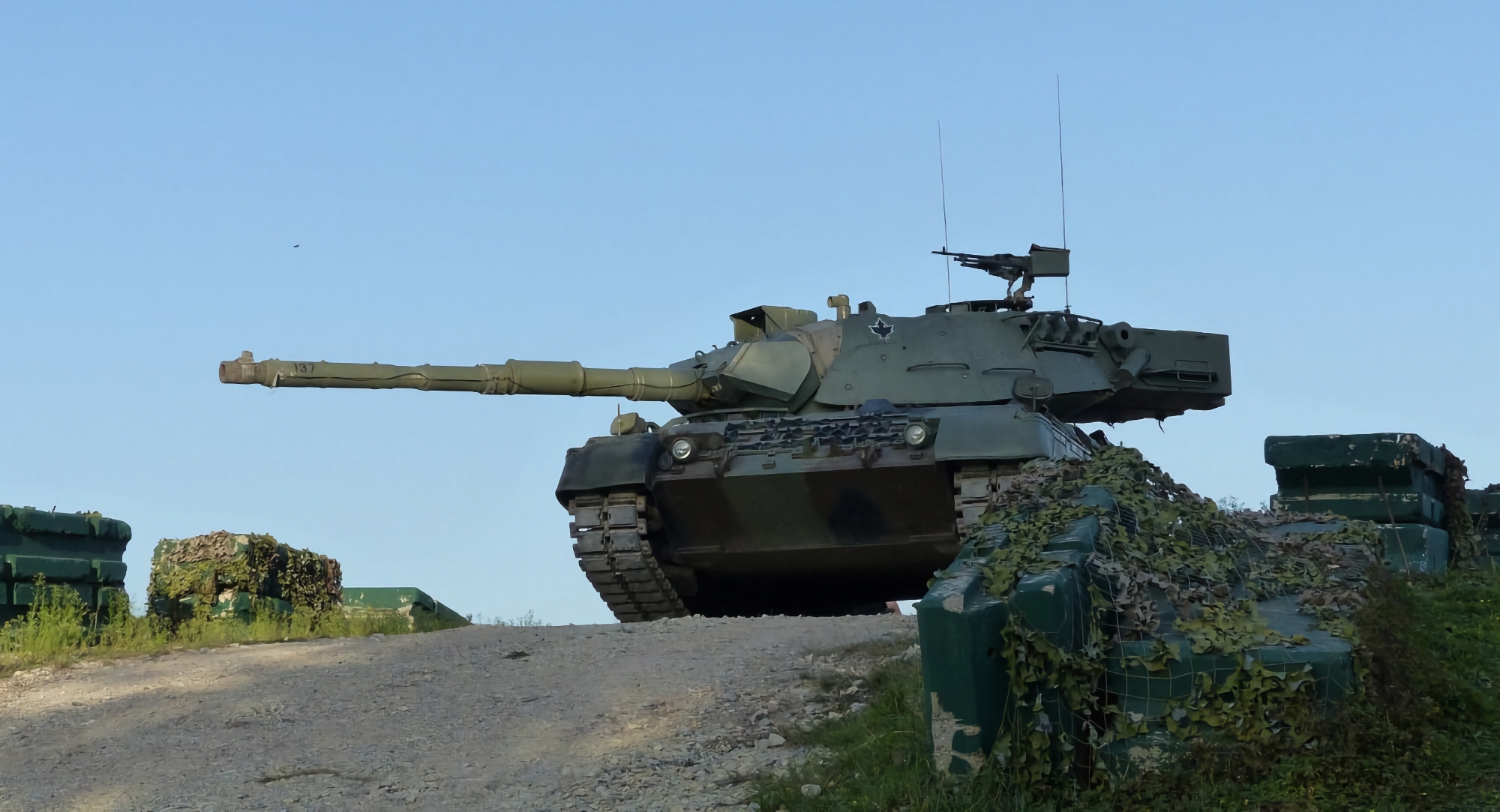 Il ne s'agit pas seulement de systèmes de défense aérienne : L'Allemagne remettra bientôt à l'Ukraine un nouveau lot de chars et de véhicules protégés Leopard 1A5.