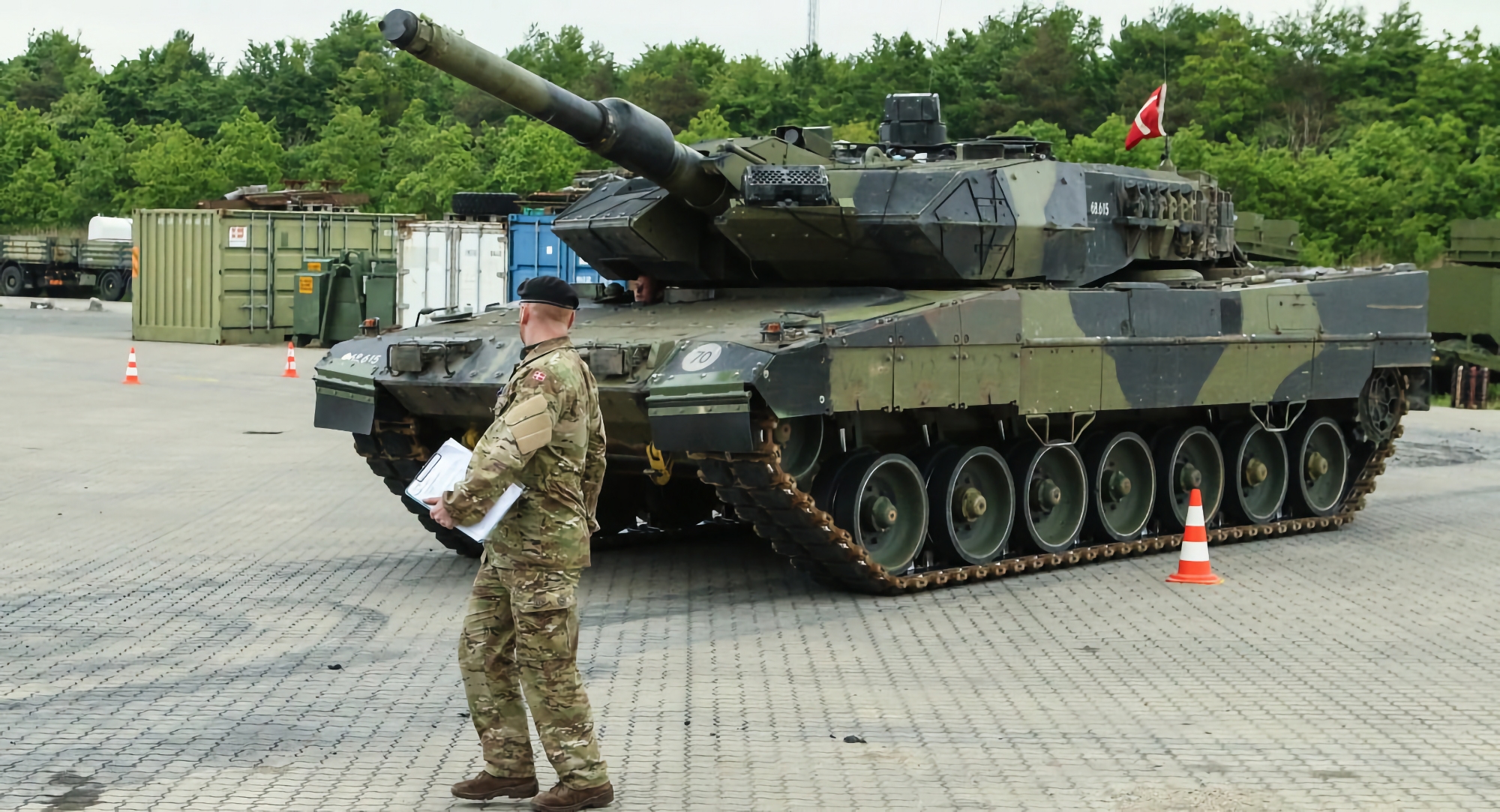 Oekraïense minister van Defensie: AFU ontvangt ongeveer 60 Leopard 2 tanks van partners