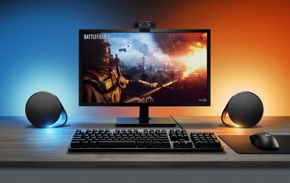 Logitech G560 - gaming speakers that glow synchronously with the games