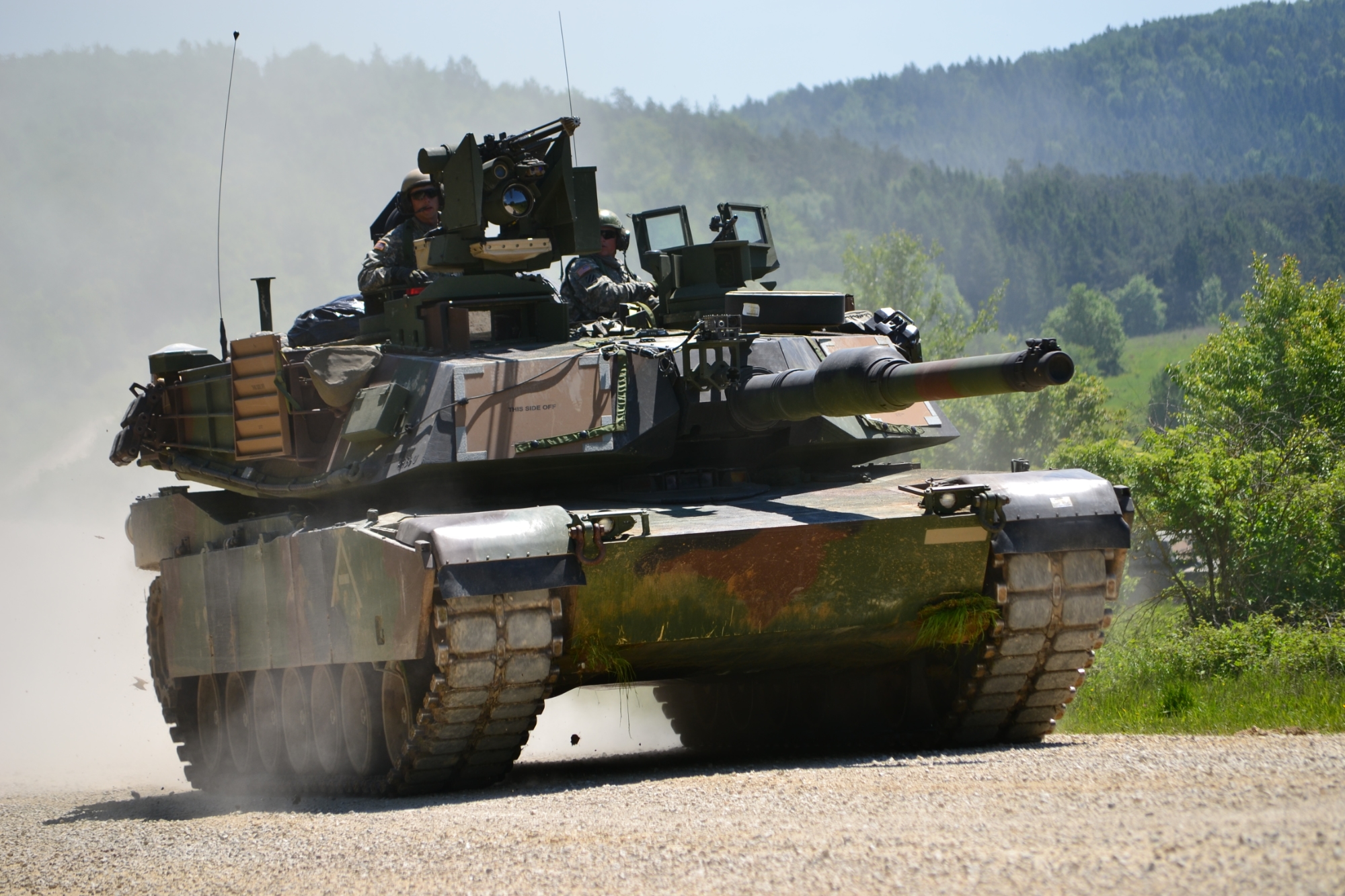 CNN: Gli Stati Uniti potrebbero trasferire carri armati moderni all'Ucraina