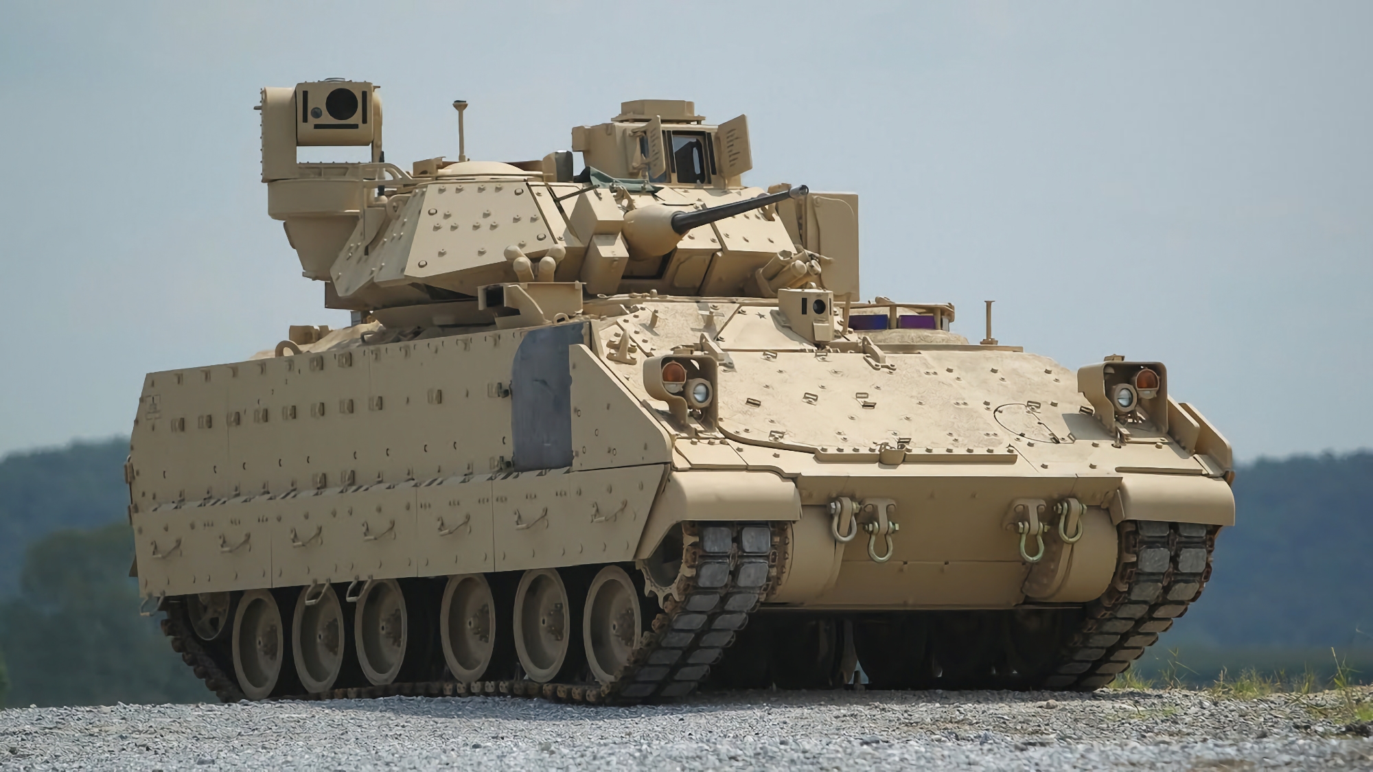 It's official: the U.S. will transfer M2 Bradley infantry fighting vehicles to Ukraine