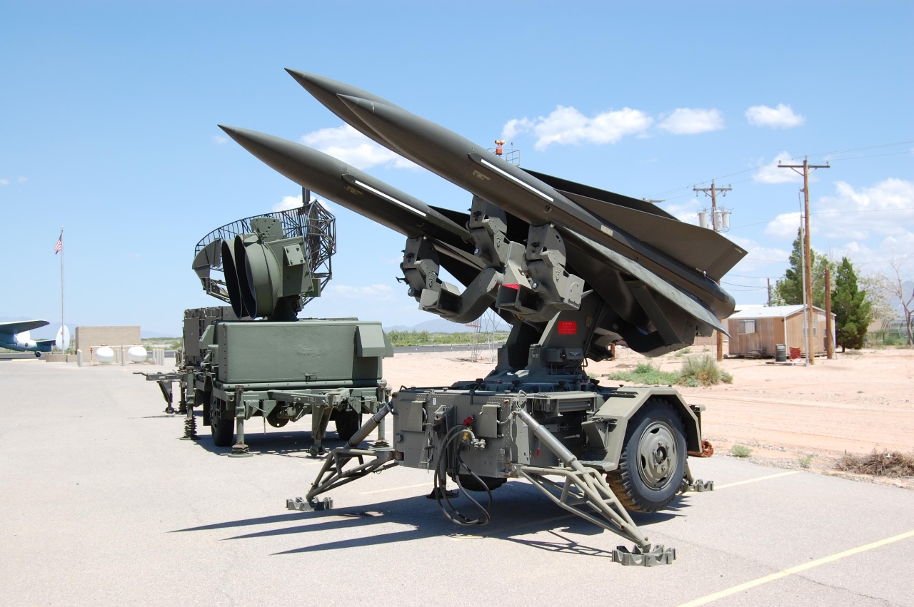 Die Ukraine bittet die USA um das Flugabwehrraketensystem MIM-23 Hawk, das Flugzeuge und Raketen in bis zu 50 km Entfernung abschießen kann