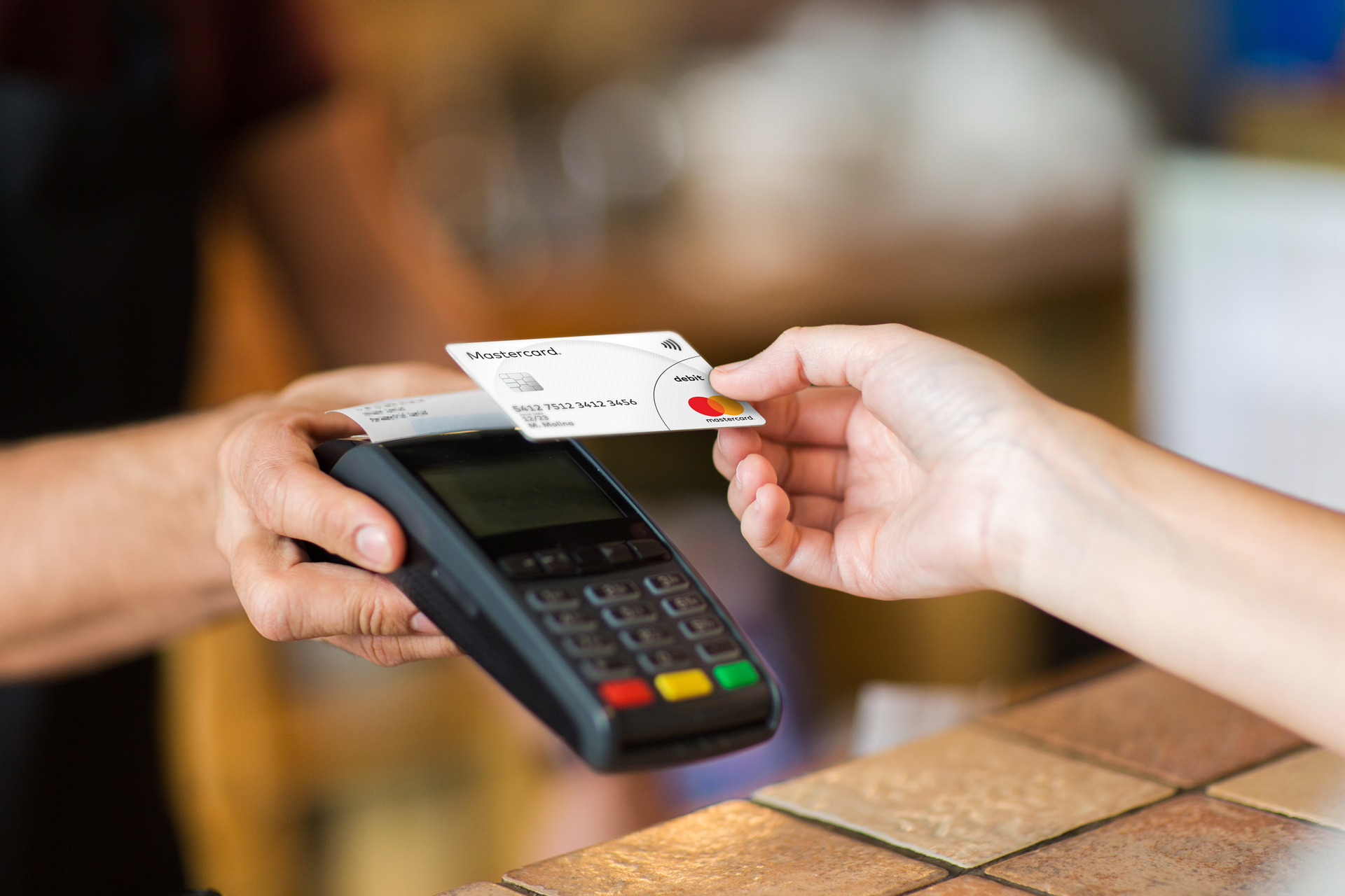 Mastercard знижує ставки інтерчейндж в Україні: розповідаємо, що зміниться для пересічного користувача