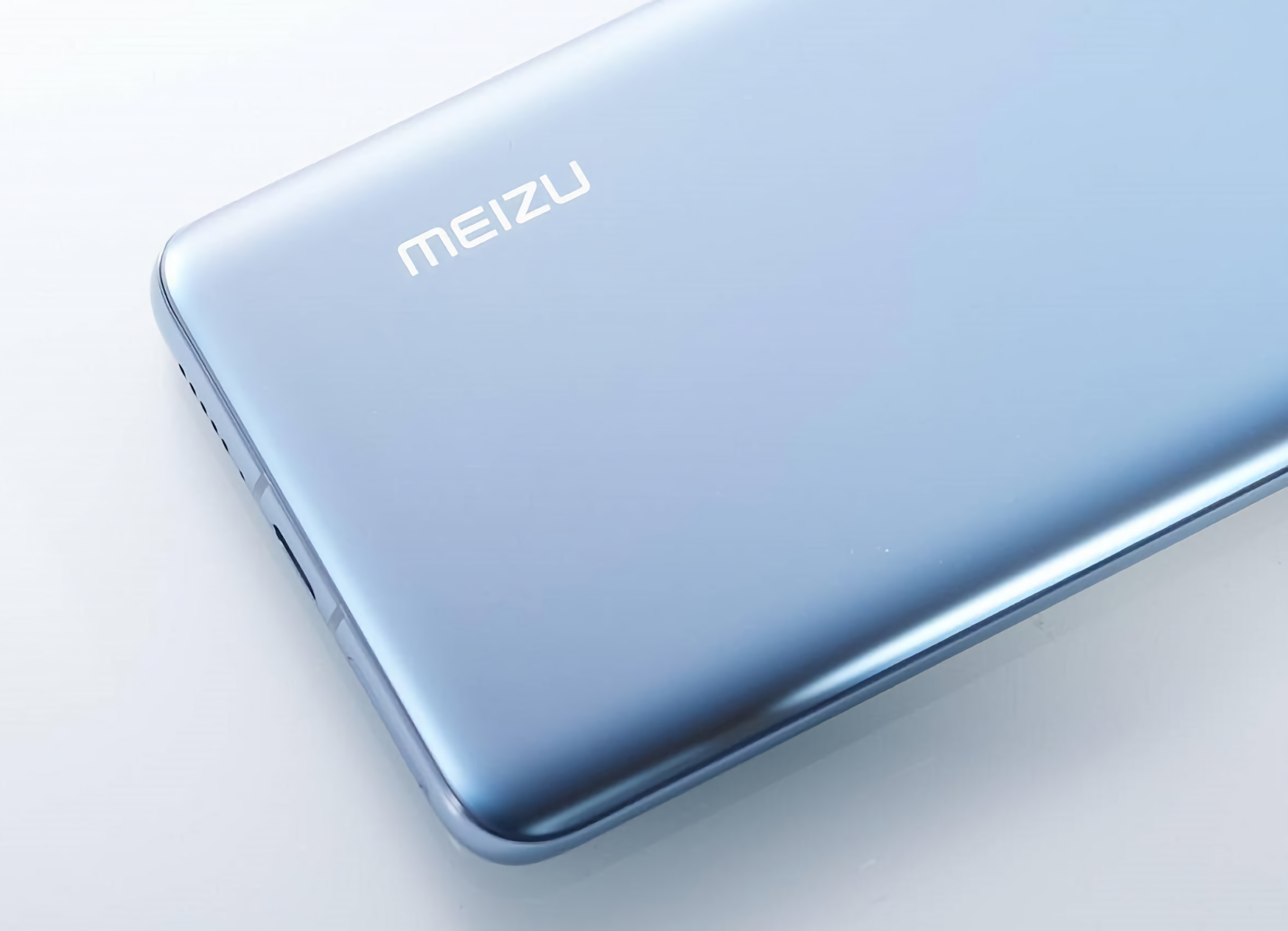 After three years of silence: Meizu plans to introduce a budget smartphone under the Blue Charm brand