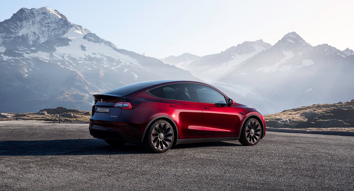 Tesla cuts Model 3 price, but Model Y goes up again