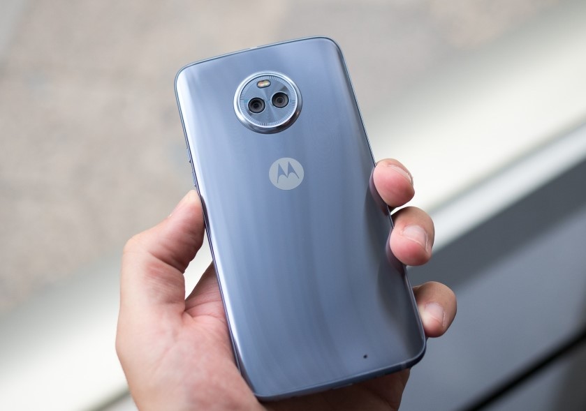 Motorola анонсировала Moto X4 с 6 ГБ оперативной памяти