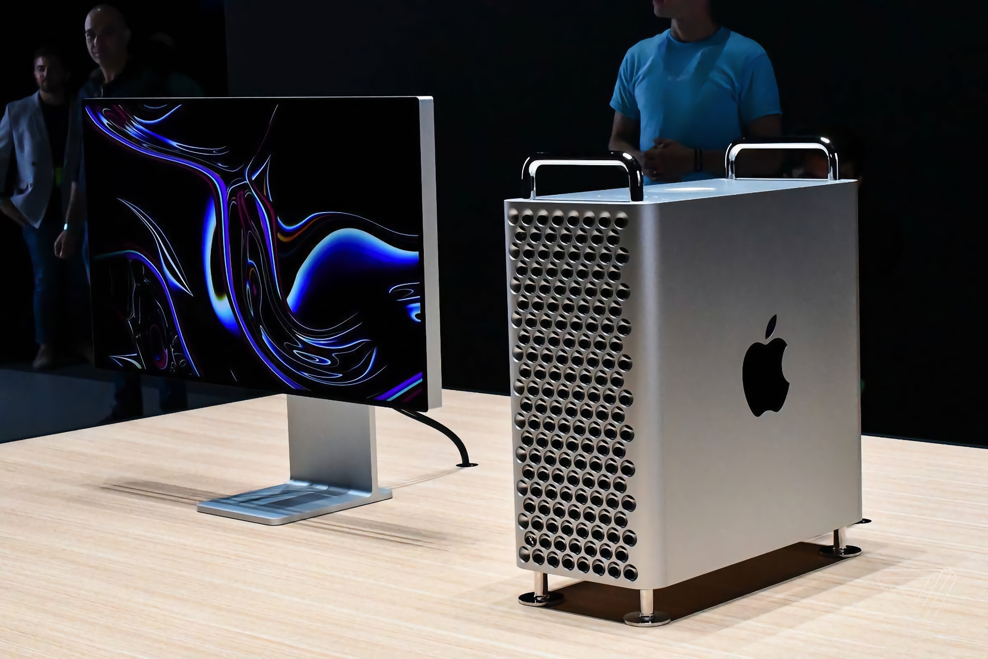 Bloomberg: Apple prueba el nuevo Mac Pro con un procesador de 24 núcleos no anunciado y 192 GB de RAM