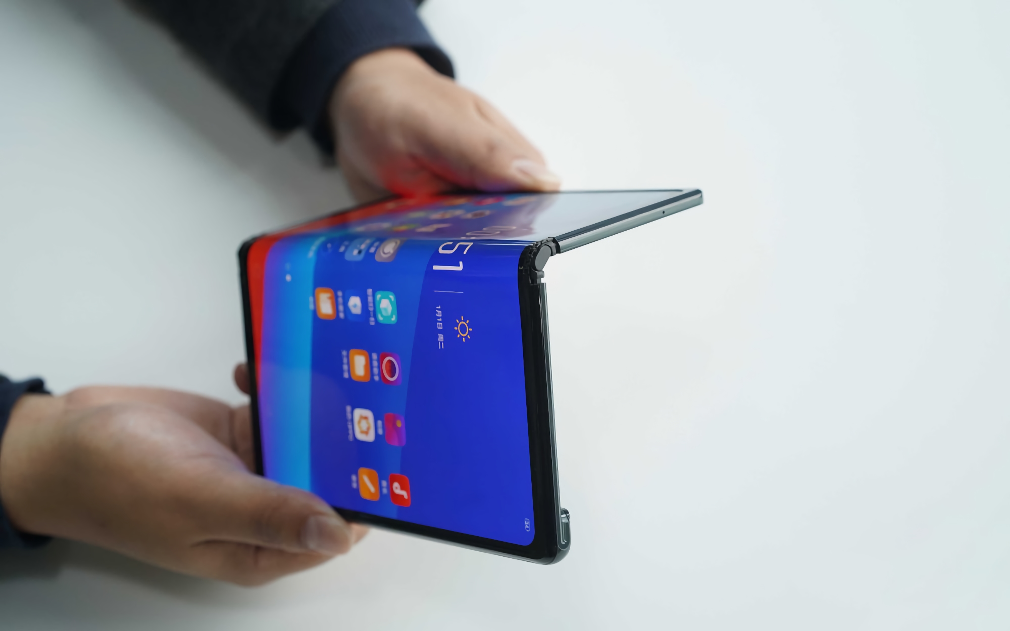 Insider: OPPO foldable smartphone will get 4,500mAh battery with 65W fast charging