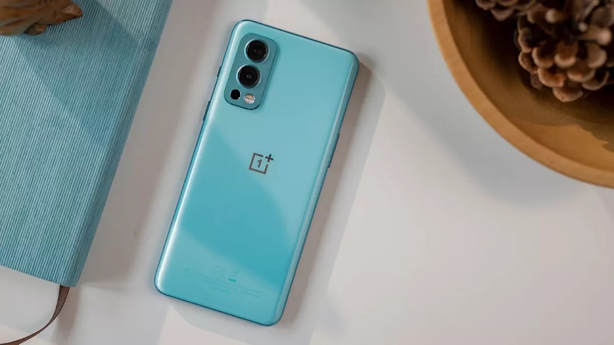 An insider revealed the launch dates and prices of low-cost smartphones OnePlus Nord 2T and OnePlus Nord 2 CE