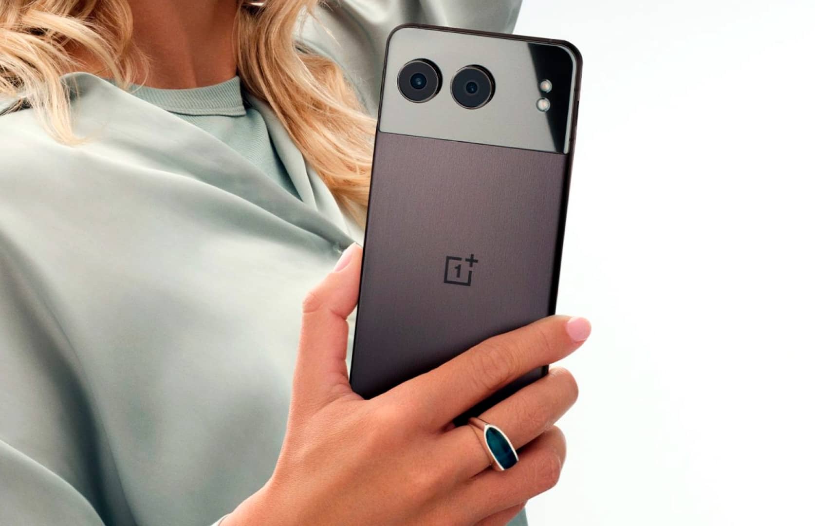 Долговечный, но сложный в ремонте: OnePlus Nord 4 с металлическим корпусом получил всего 4 балла за ремонтопригодность