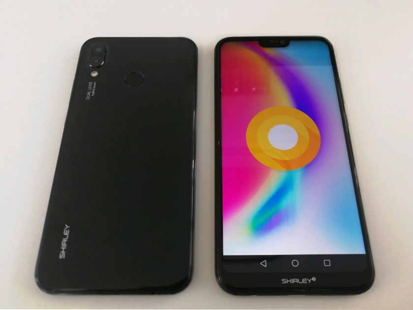 Photo of Huawei P20 Lite: a screen with thin frames and a dual camera