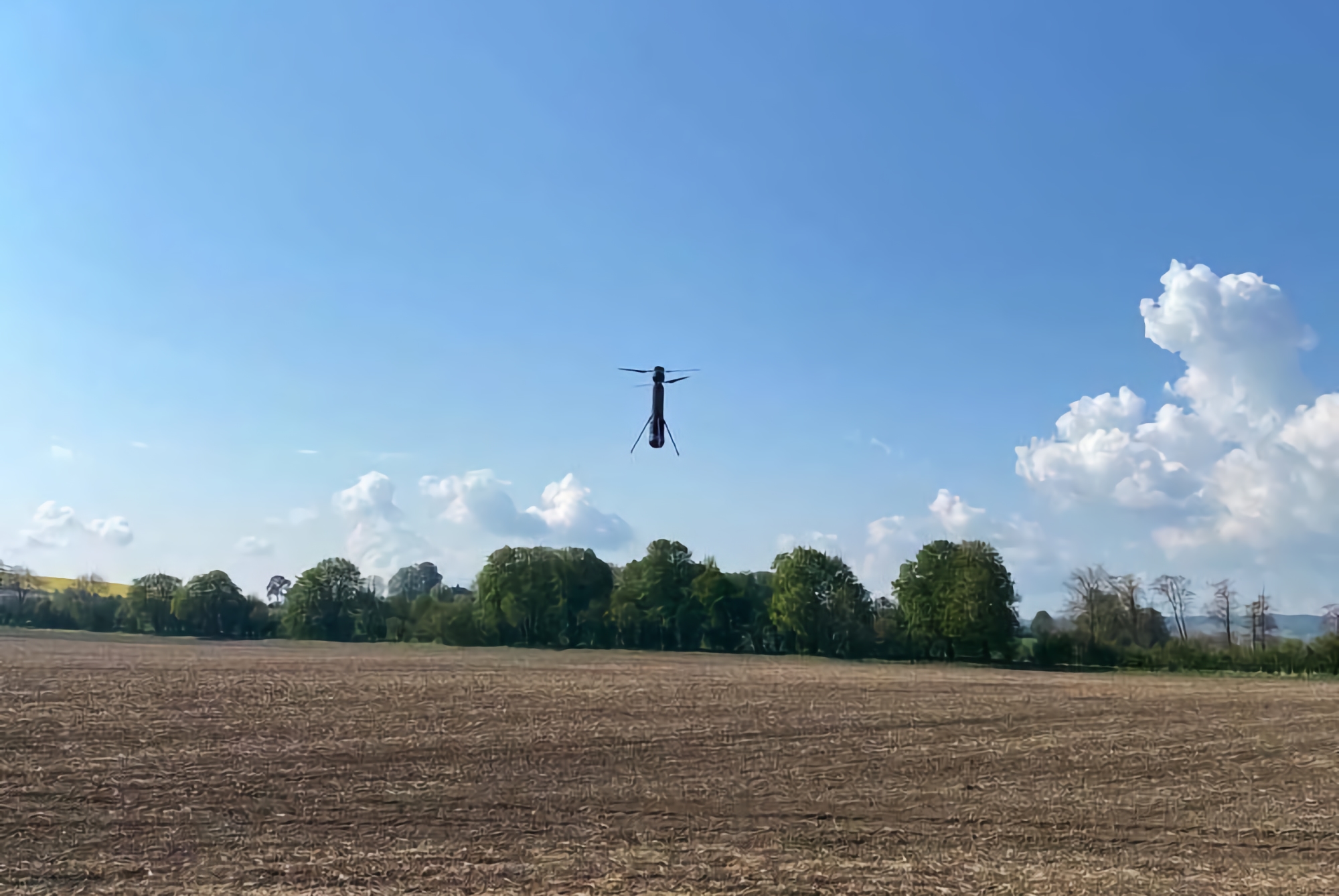 In service with the Armed Forces of Ukraine, they noticed an unusual kamikaze drone with a vertical take-off system. It could be a rare PHOLOS UAV