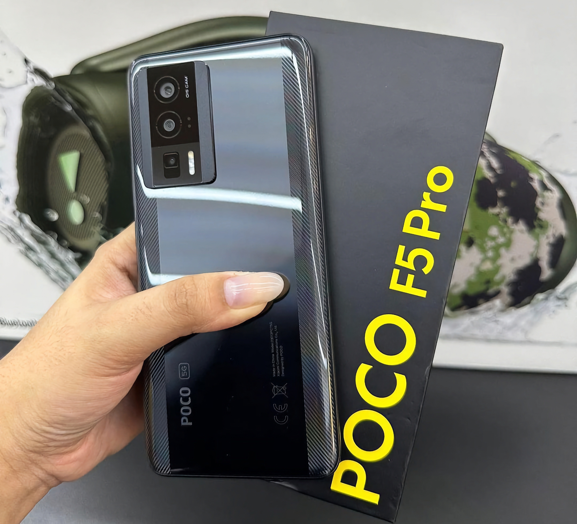 È apparso online un video unboxing del POCO F5 Pro: uno smartphone con schermo a 120 Hz, chip Snapdragon 8+ Gen 1 e fotocamera da 64 MP.
