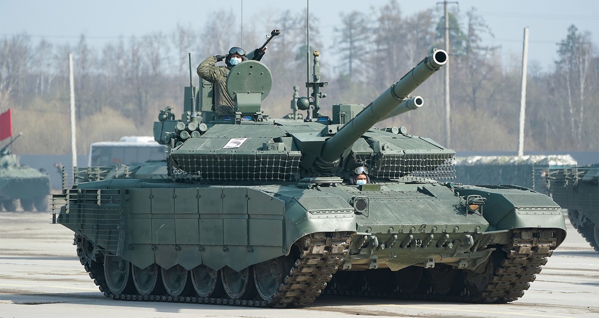 Drones ucranianos destruyen un tanque ruso T-90M mejorado valorado en 2,5 millones de dólares