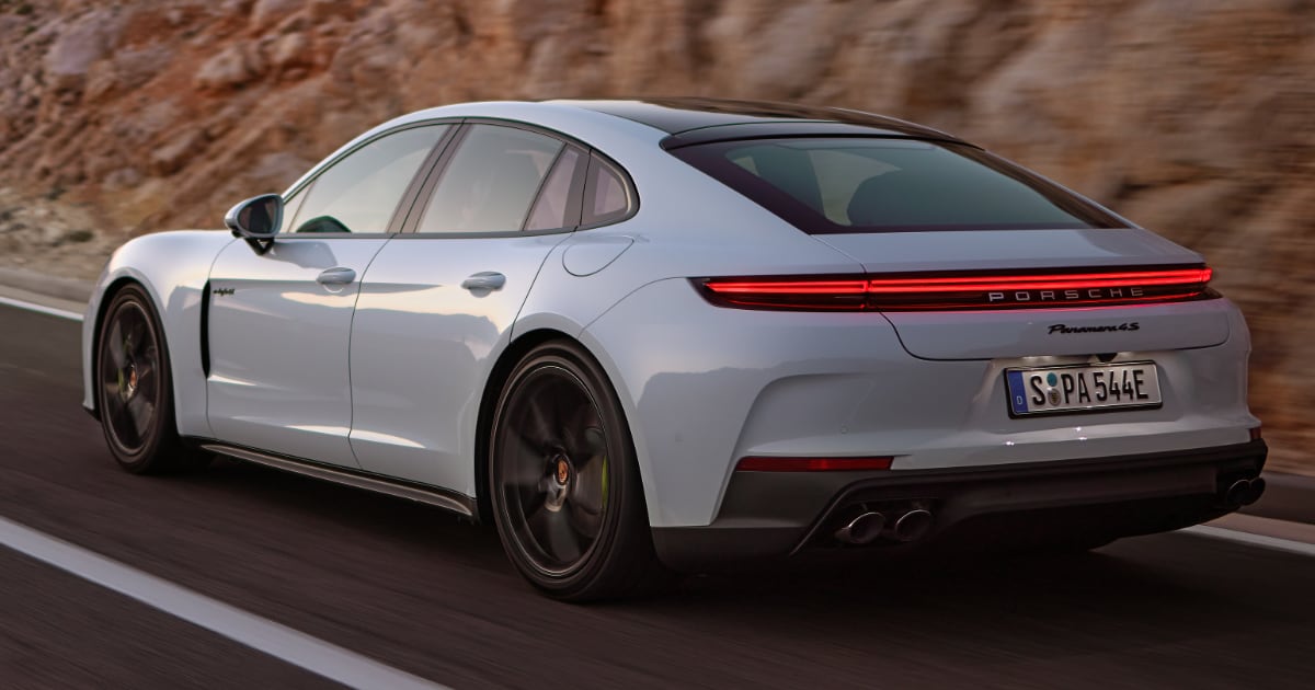 Porsche unveils two plug-in hybrids Panamera 4 E-Hybrid and 4S E-Hybrid with a range of up to 96 km on electric power