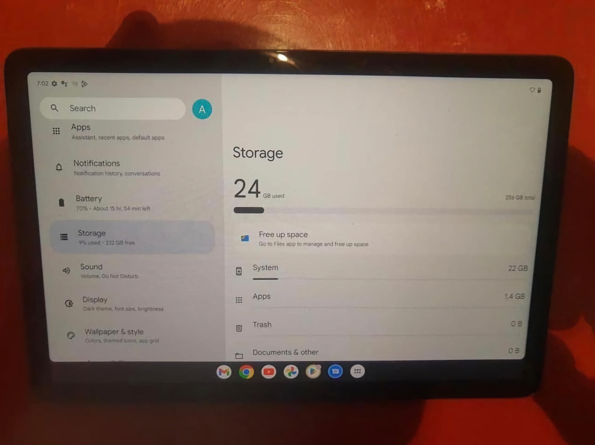Інсайдер показав фотографії планшета Google Pixel Tablet і док-станції зі вбудованою колонкою