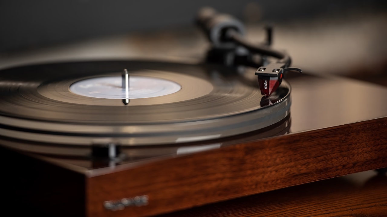 El nuevo tocadiscos de Sony se ofrece para digitalizar tu colección de  vinilos