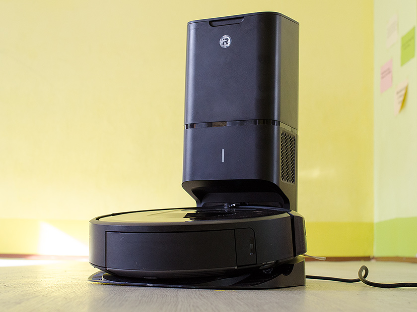 Automat do czyszczenia dużych mieszkań: przegląd odkurzacza robota iRobot Roomba i7 +