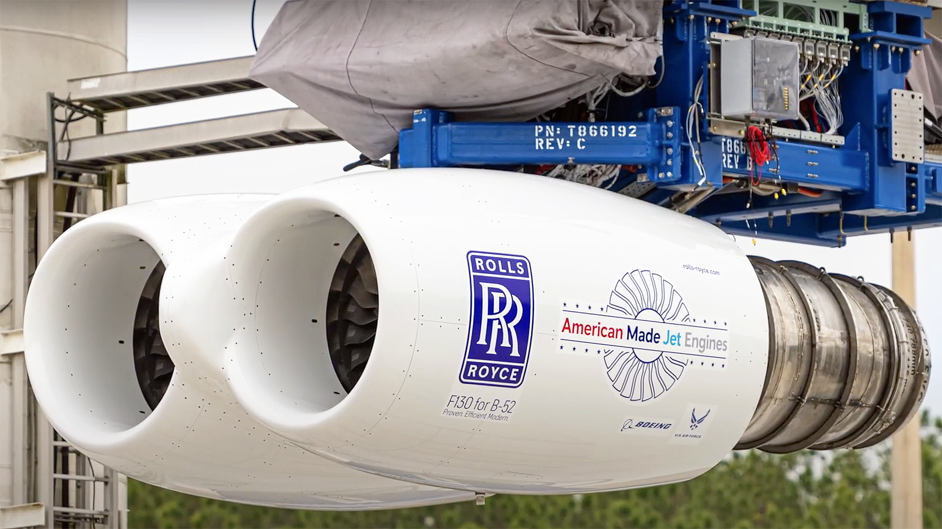 Rolls-Royce y Boeing empiezan a probar nuevos motores para los bombarderos nucleares B-52H Stratofortress que alargarán 30 años su vida útil