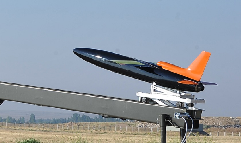 Turkey tested the ŞİMŞEK kamikaze drone, which is launched from the Anka S strike drone
