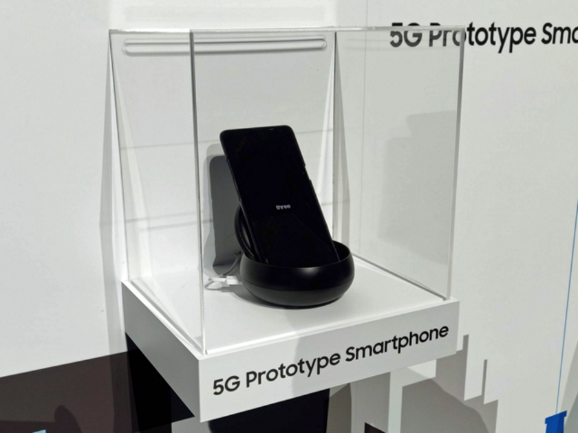 Samsung привезла на CES 2019 прототип смартфона с поддержкой 5G