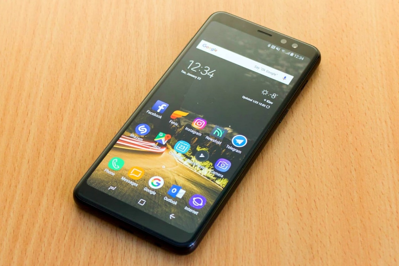 Oficjalna strona Samsunga potwierdziła szybkie wyjście ze smartfona Galaxy A6