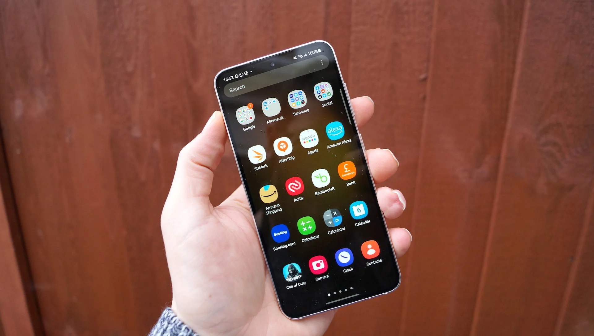 Los usuarios del Galaxy S23 informan de problemas con la huella dactilar tras la actualización One UI 6.1