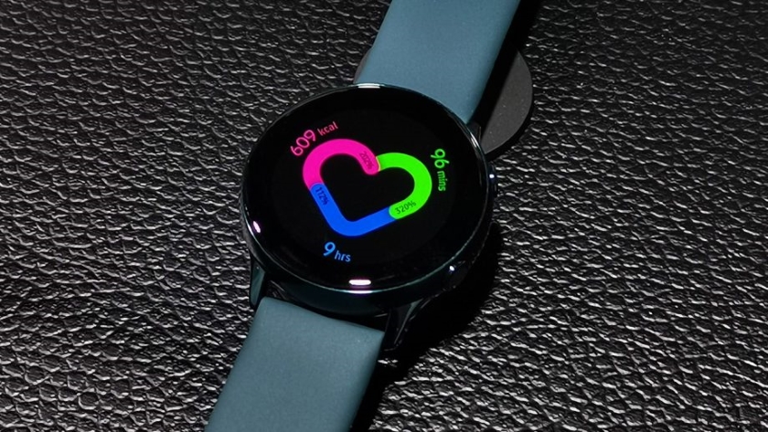 Як у Apple Watch Series 4: «розумний» годинник Samsung Galaxy Watch Active 2 отримає датчик ЕКГ та функцію Fall Detection