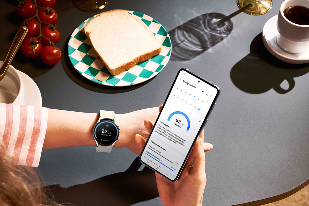 Samsung lance One UI 6 pour la Galaxy Watch 4, 5 et 6 avec détection de l'apnée du sommeil et surveillance du sommeil par l'IA