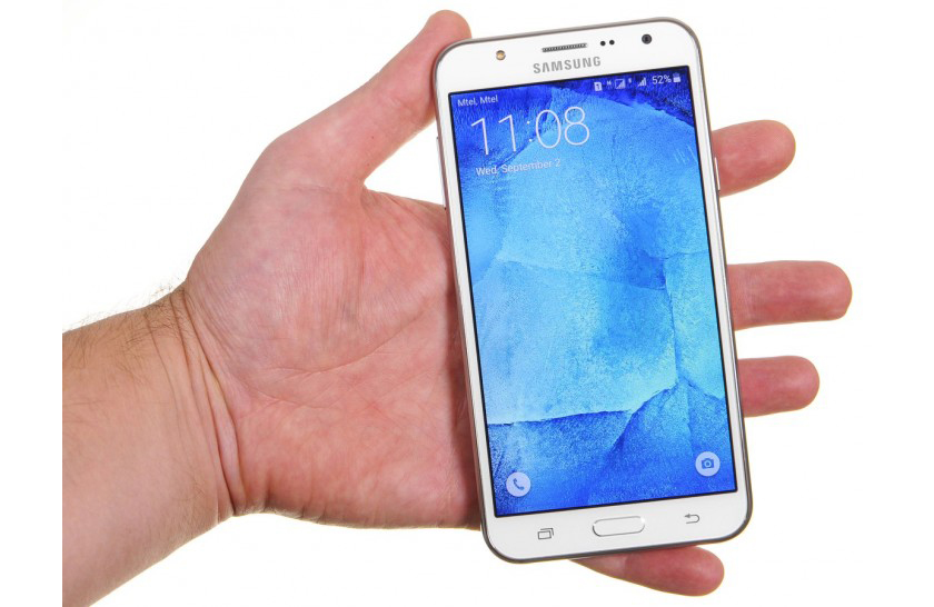 Всплыли более точные характеристики "бюджетника" Samsung Galaxy J7 (2016)
