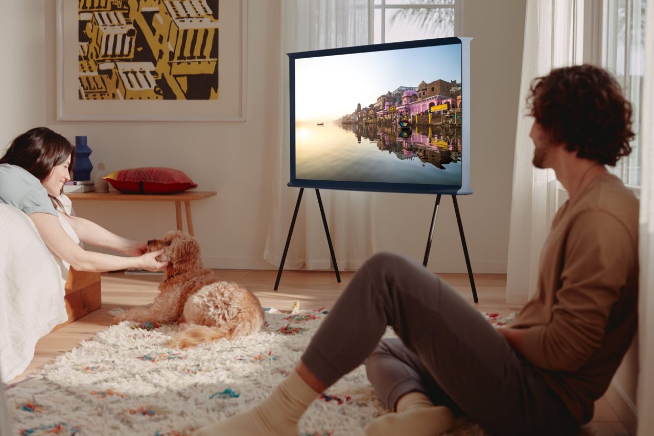 У пошуках нових смислів: навіщо Samsung перетворила телевізори серій Frame та Serif на картини
