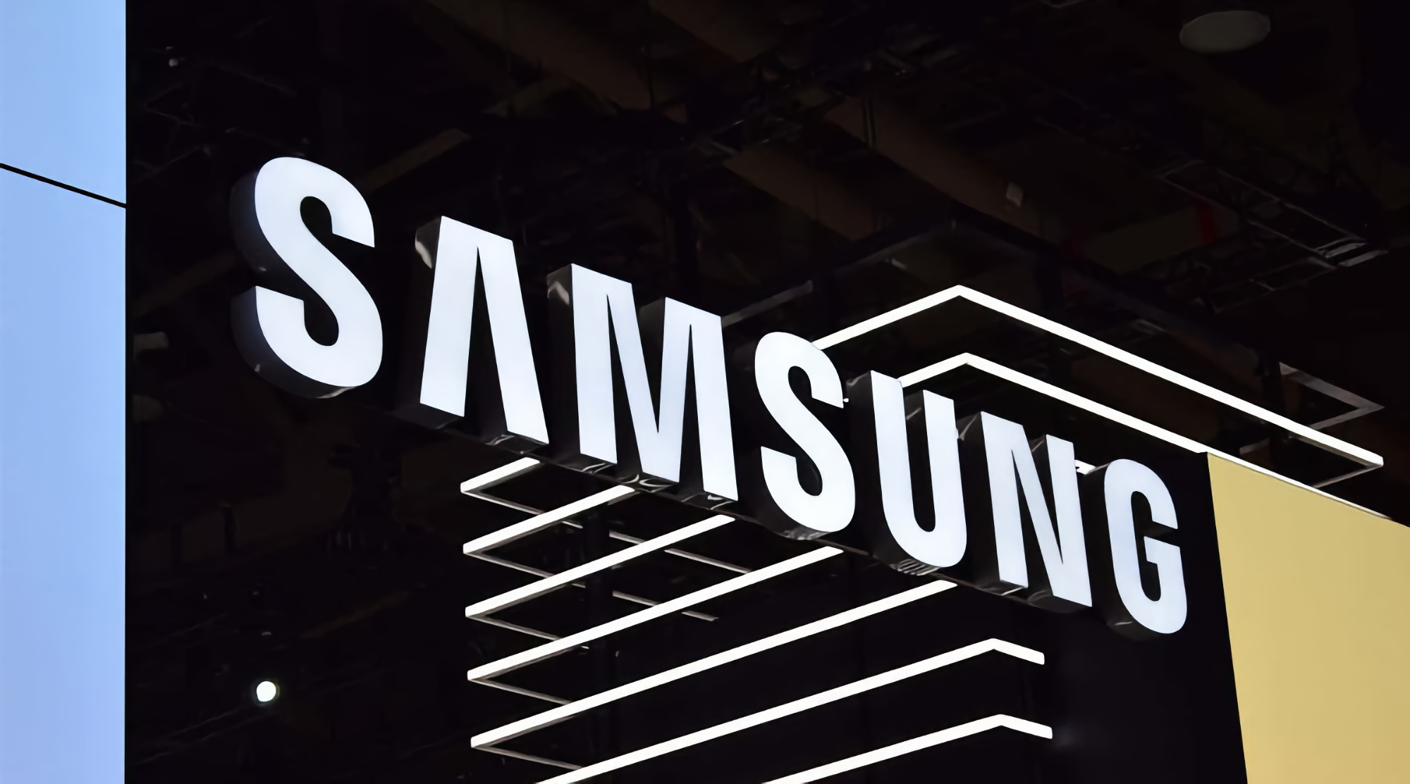 Dopo Apple: Samsung interrompe le consegne di smartphone e altri dispositivi elettronici in Russia
