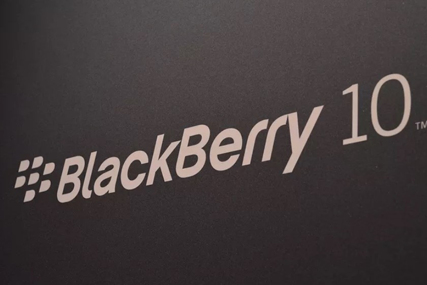 BlackBerry удалит все платные приложения из фирменного магазина