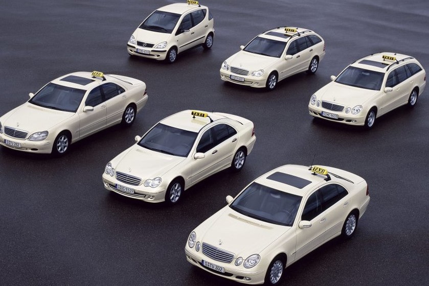 Mercedes-Benz will begin testing unmanned taxis