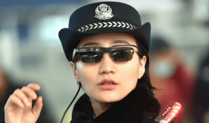 The Chinese police detained 33 offenders with the help of "smart glasses"