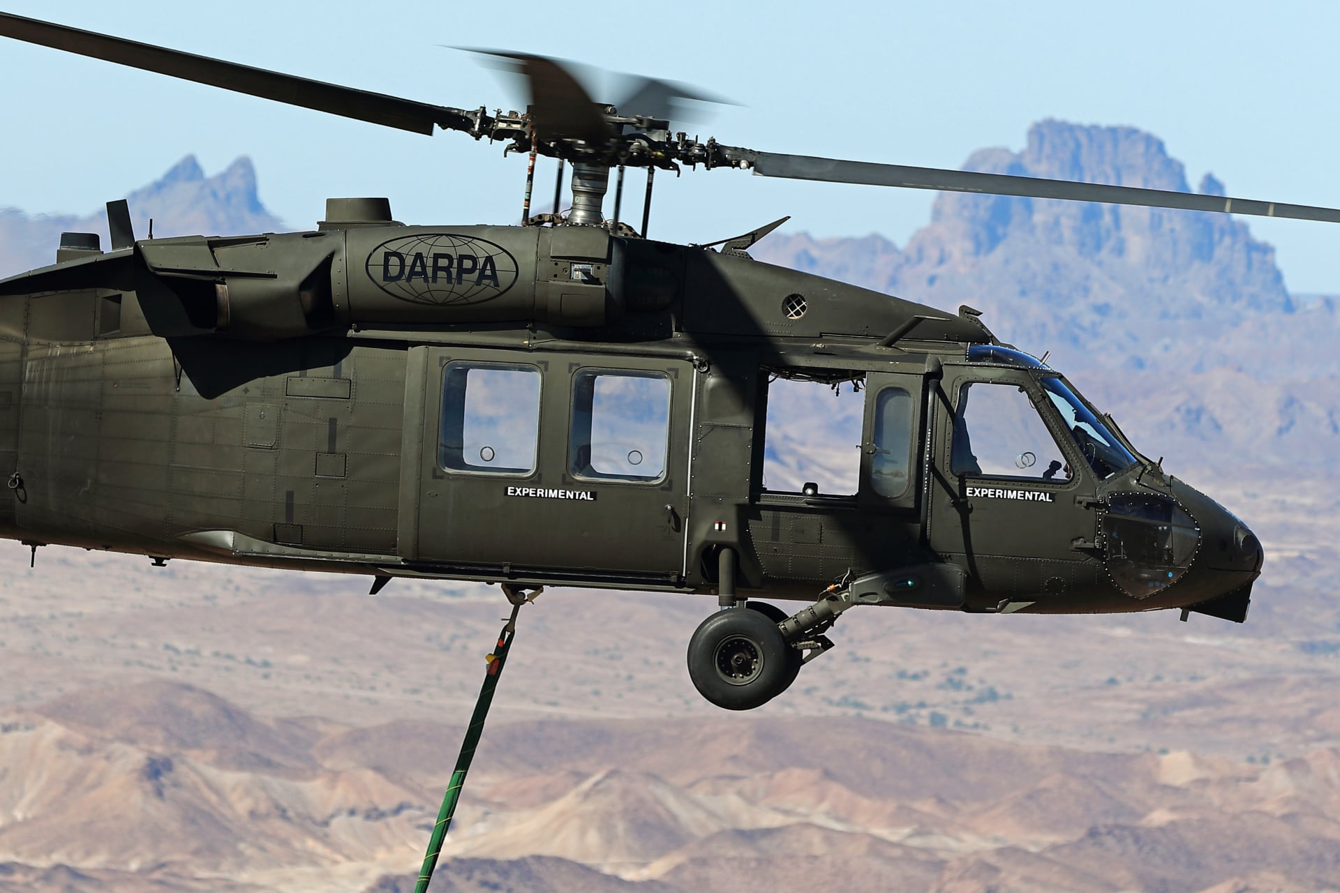 En innovativ flytur: en oversikt over Sikorsky UH-60M Black Hawk-helikopteret