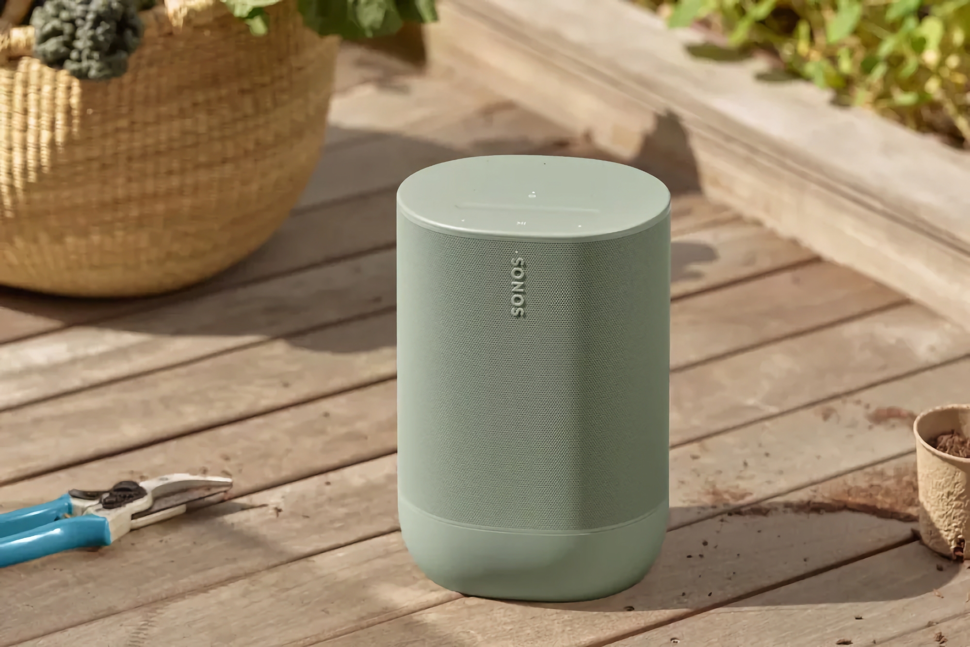 Sonos is preparing to release Move 2 smart speaker with improved sound, up to 24 hours of battery life, IP56 protection and Amazon Alexa support