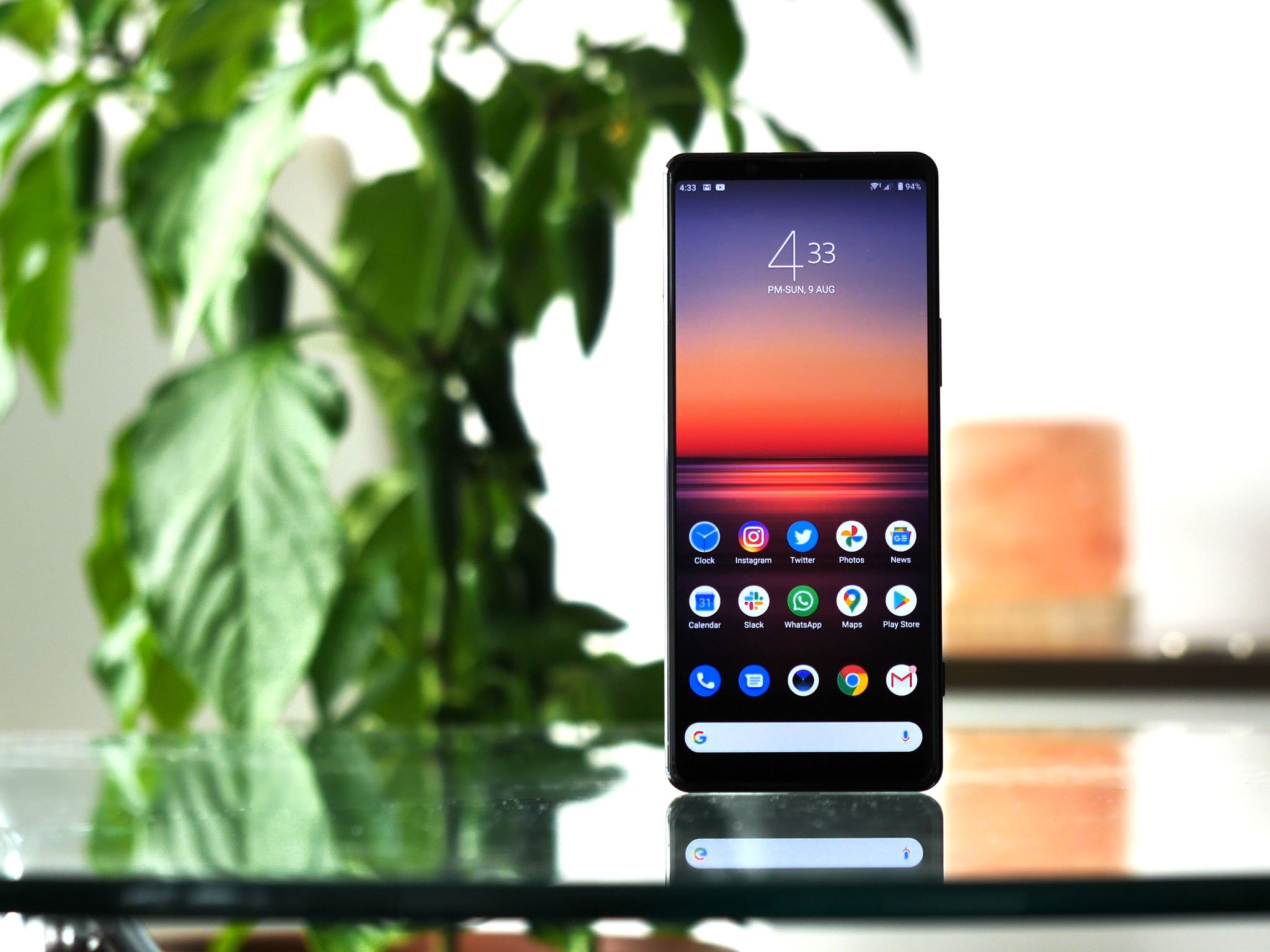 A picture of the Sony Xperia 1 V with a periscopic camera has surfaced online