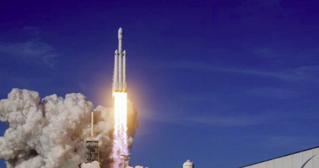Los cohetes Falcon Heavy de SpaceX aprobados para el lanzamiento de satélites secretos estadounidenses