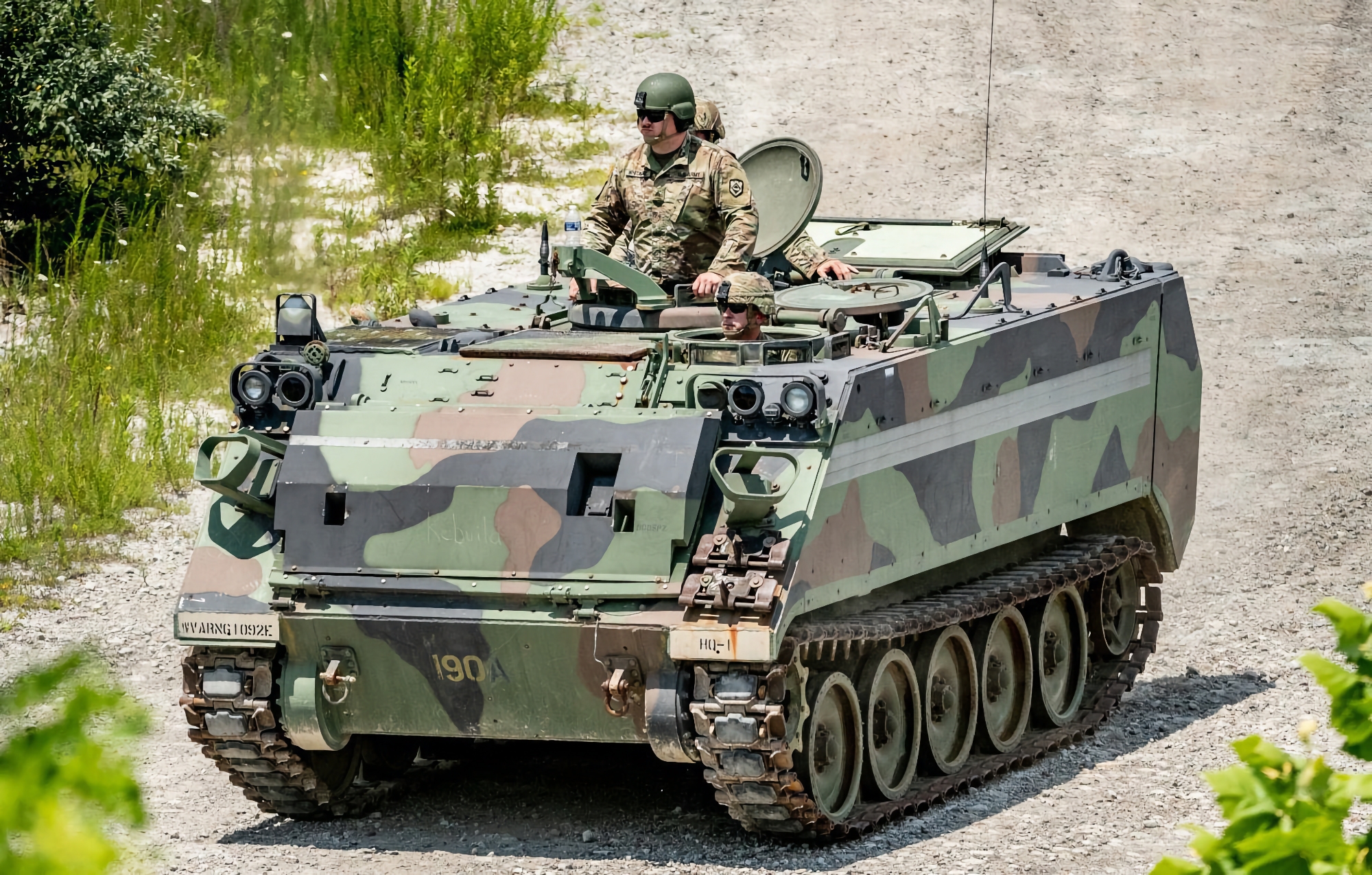 Spania overfører ny våpenpakke til Ukraina, inkludert pansrede personellkjøretøy, SAM-raketter og missiler