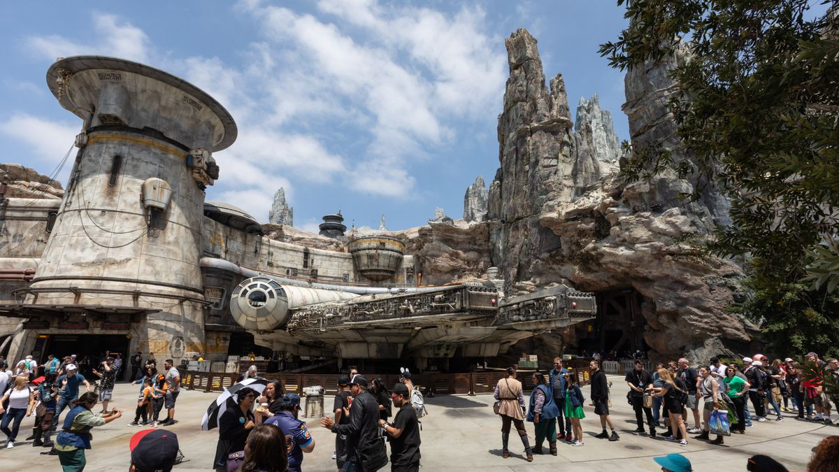 Disneyland Digital: Jak nowoczesna technologia umożliwia Disneyowi zarządzanie najlepszym na świecie parkiem rozrywki