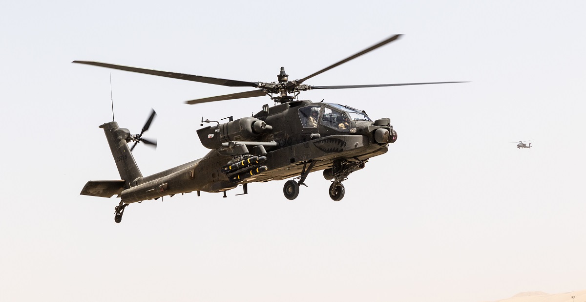 Boeing a reçu près de 400 millions de dollars pour moderniser les hélicoptères d'attaque AH-64D Apache Guardian destinés à l'Égypte et au Koweït.